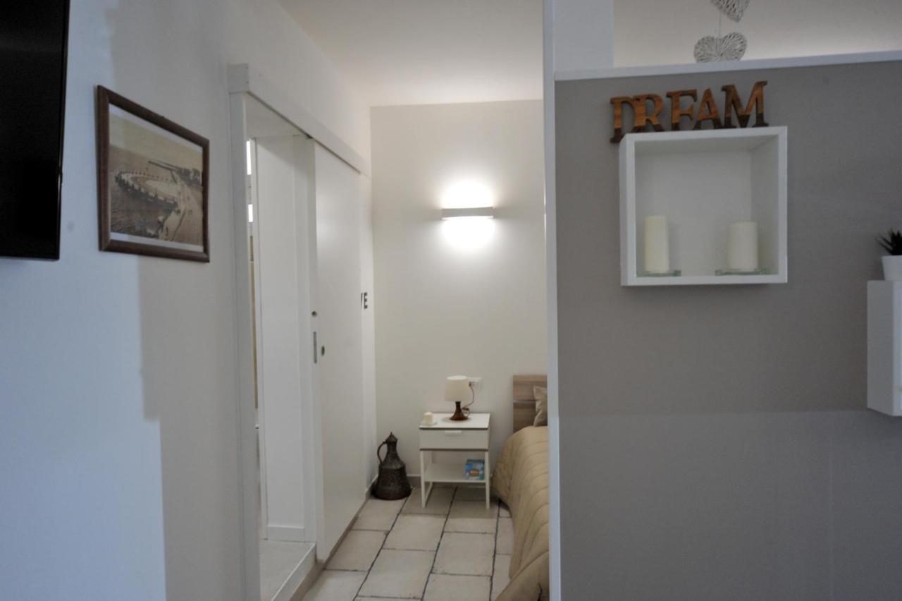 Pietra Bianca Appartment Bari Dış mekan fotoğraf
