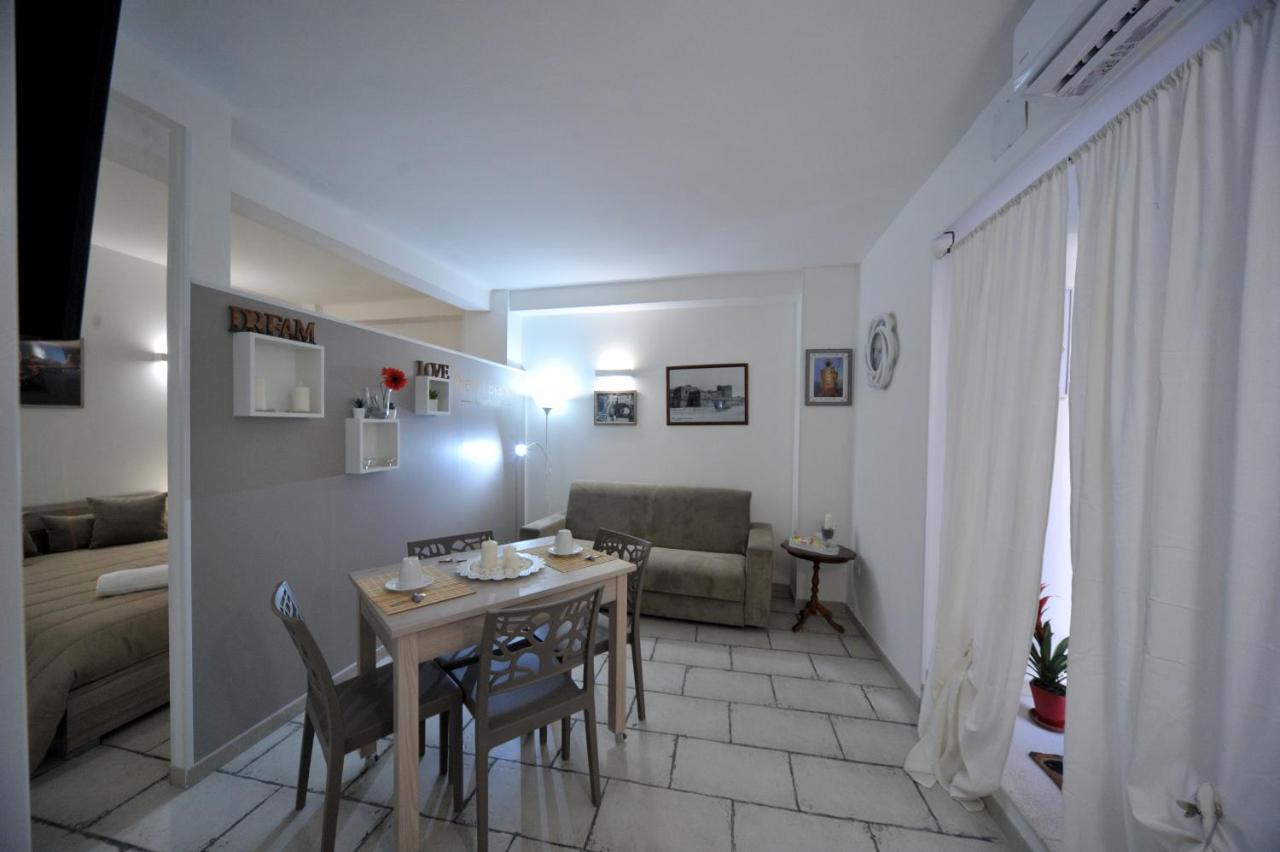 Pietra Bianca Appartment Bari Dış mekan fotoğraf